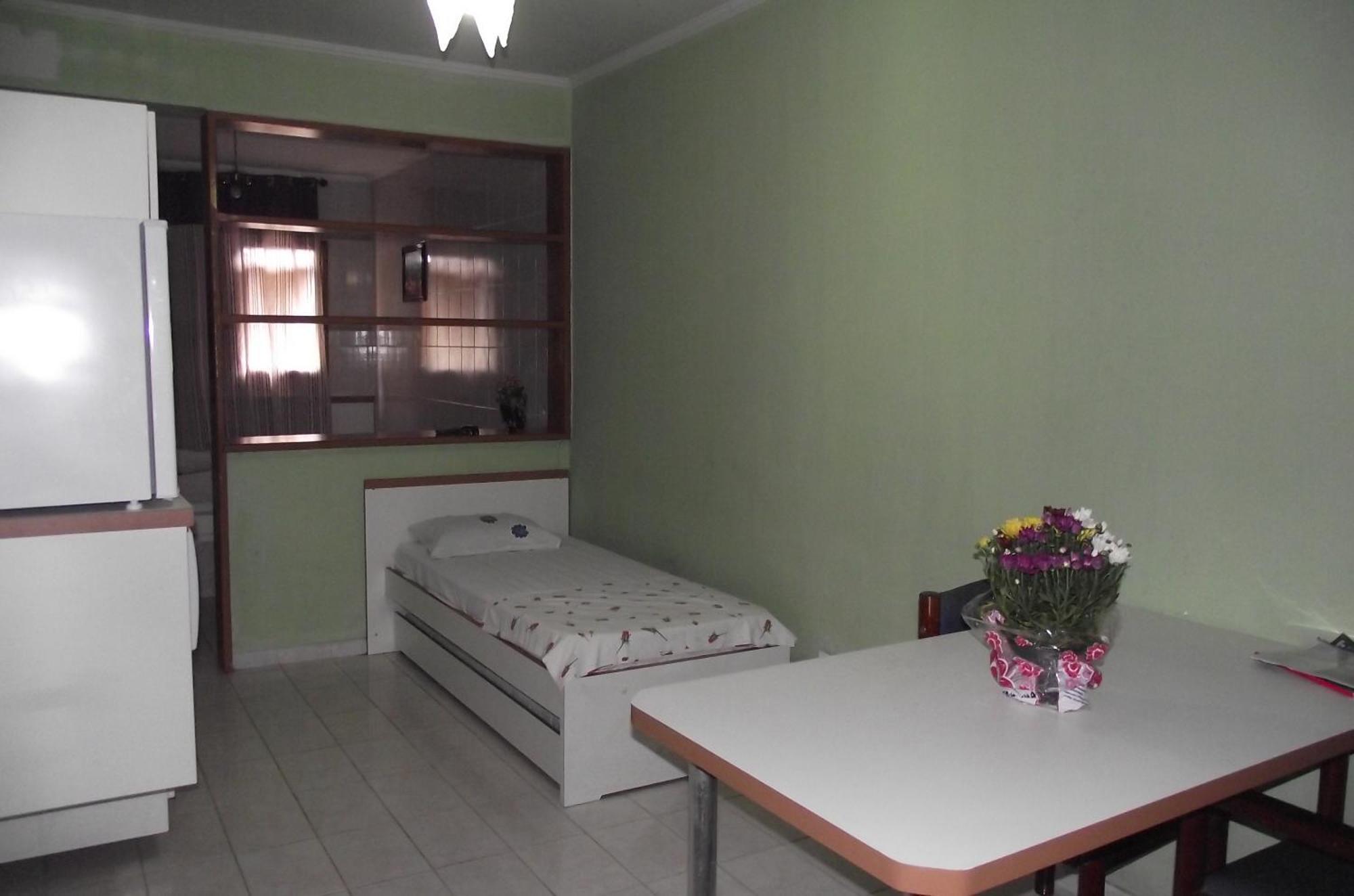 Quarto Triplo com Ar-condicionado