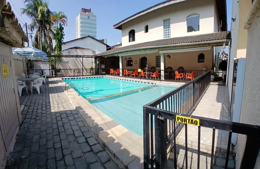 Pousada Parque Suites - Estacionamento e Piscina na Enseada-1